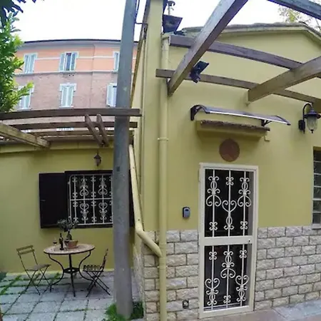 La Casetta - Casa Indipendente Con Parcheggio Privato Апартаменты Болонья